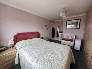 Photo 25- click for photo gallery